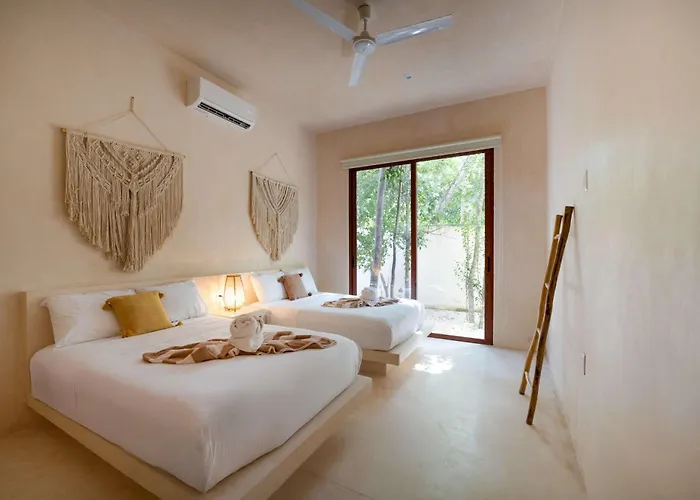 Stylish Ground-floor 3br Haven With Luxe Plunge Pool *