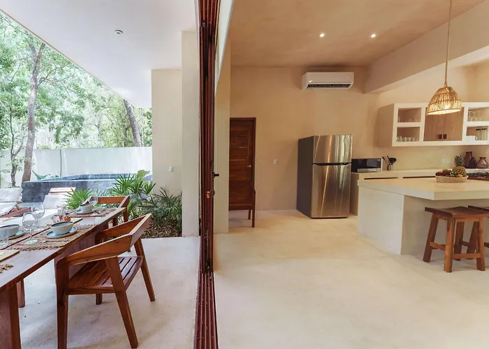 Stylish Ground-floor 3br Haven With Luxe Plunge Pool *