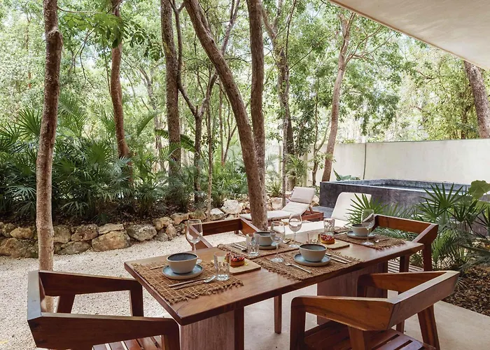 Stylish Ground-floor 3br Haven With Luxe Plunge Pool Casa de férias *