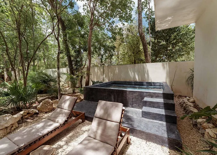 Stylish Ground-floor 3br Haven With Luxe Plunge Pool Holiday home *