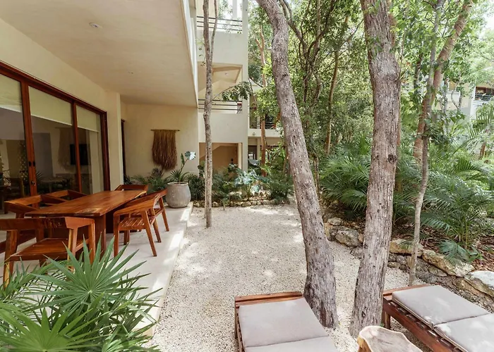 Stylish Ground-floor 3br Haven With Luxe Plunge Pool Casa de férias *
